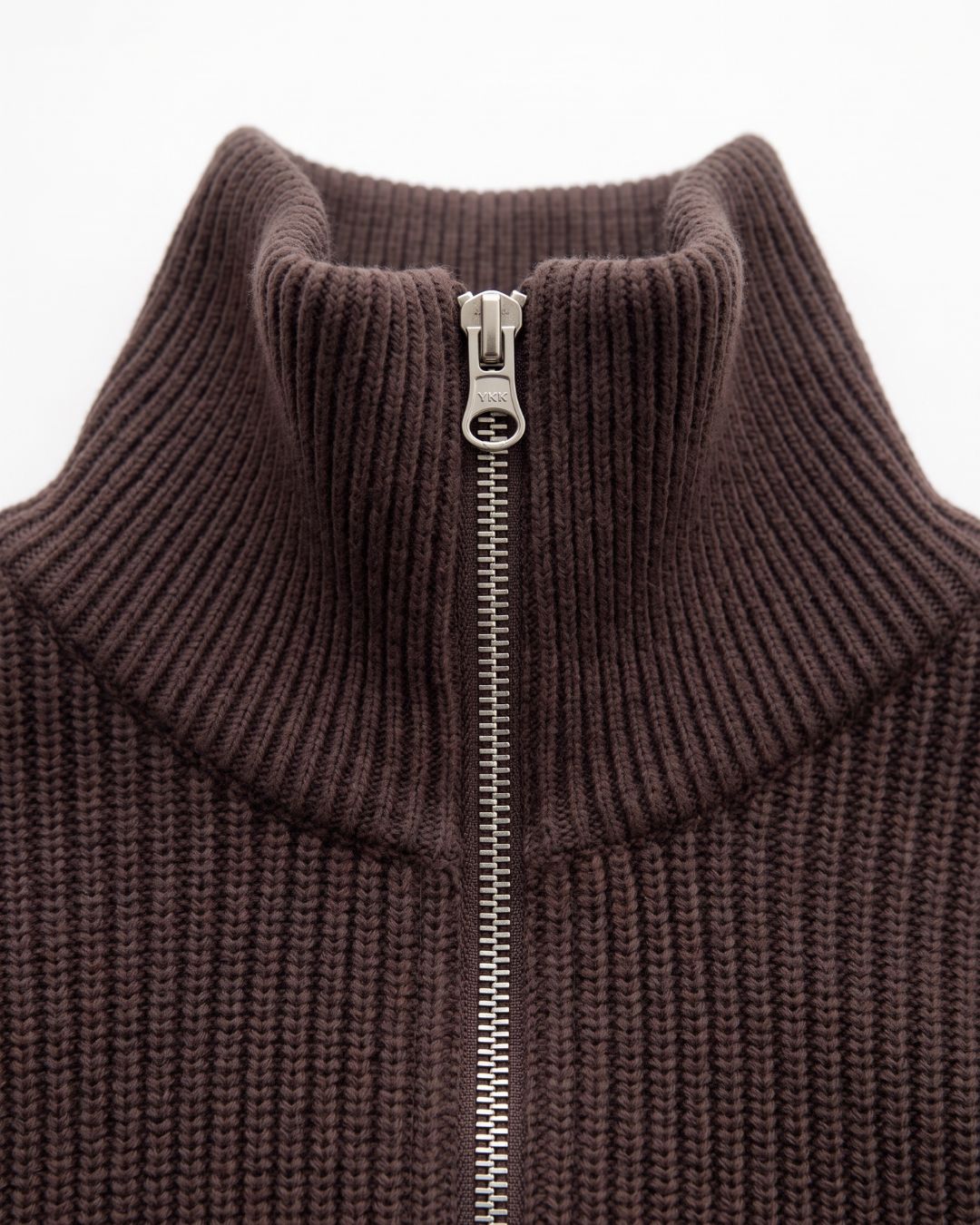 Zip sweater / dark brown
