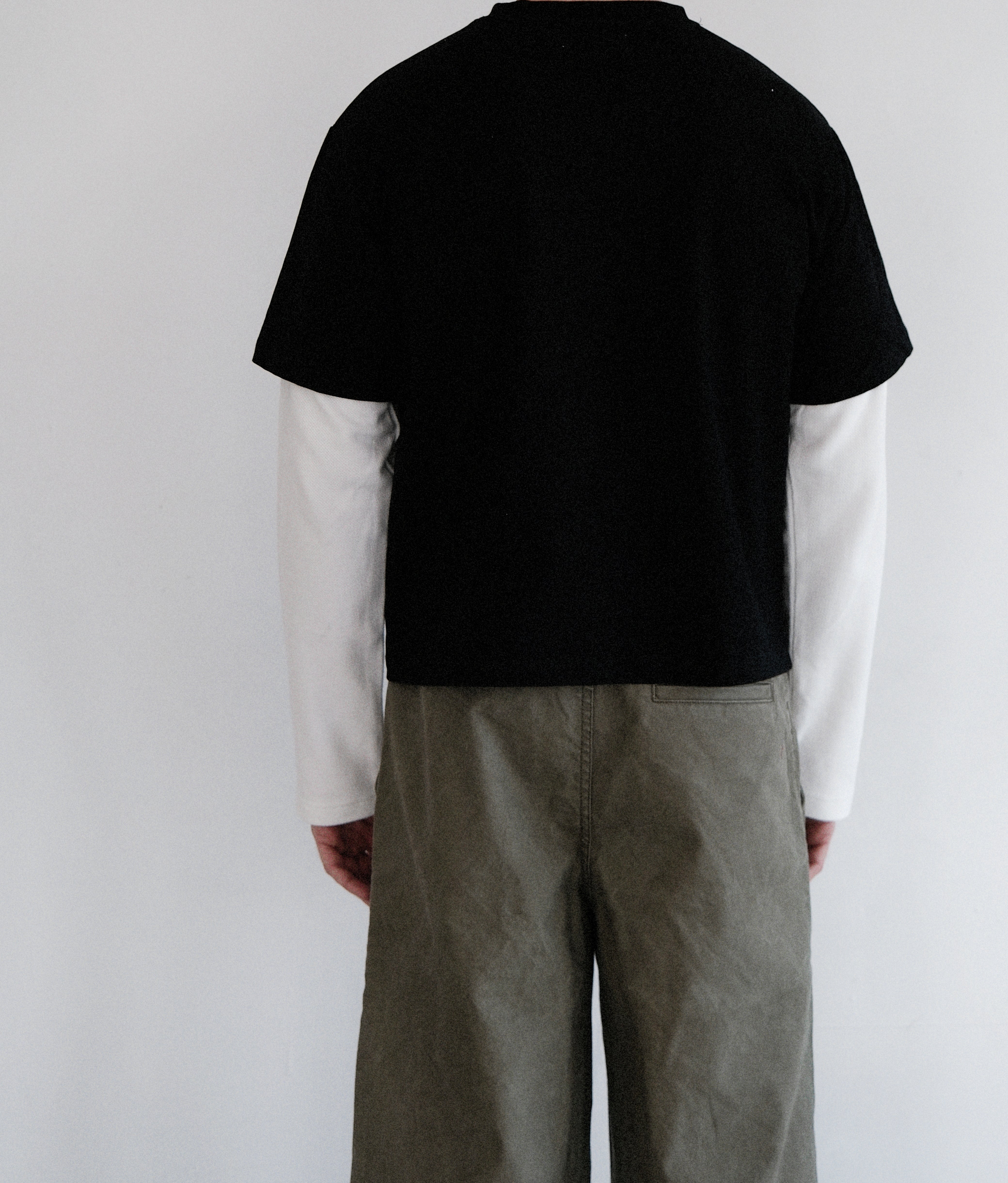 Long sleeve / b&w