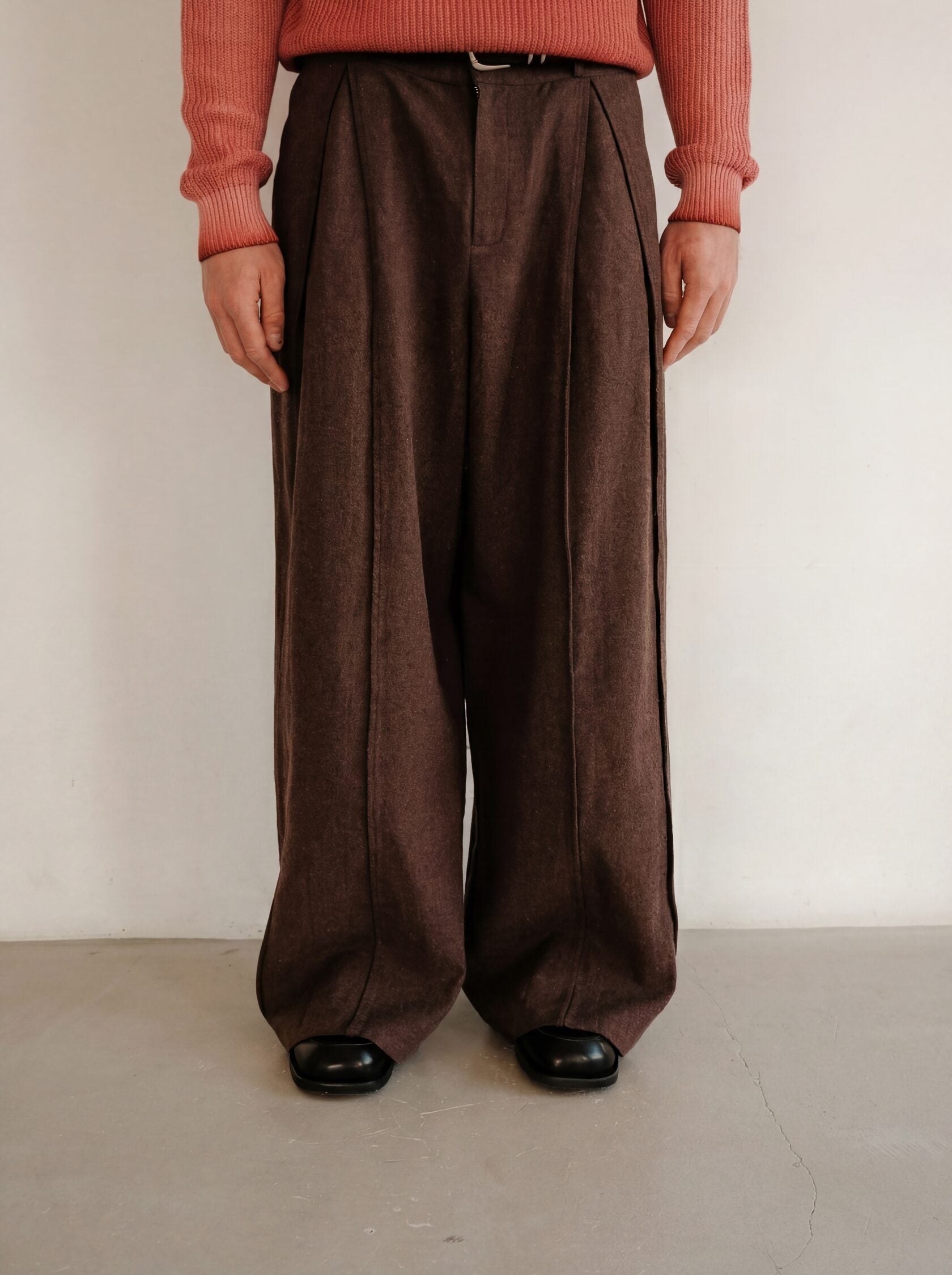 Wool pants / brown