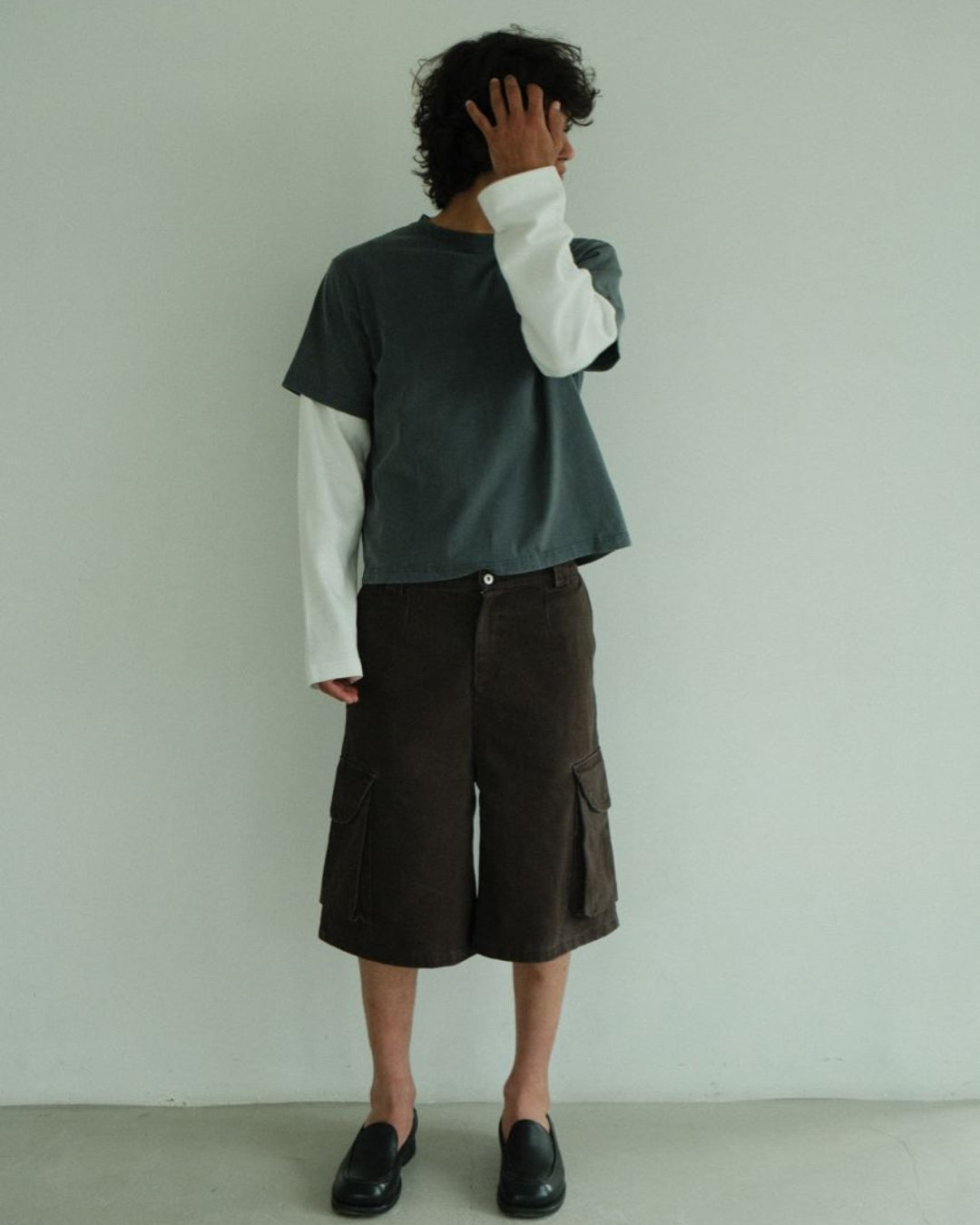 Long sleeve / washed grey