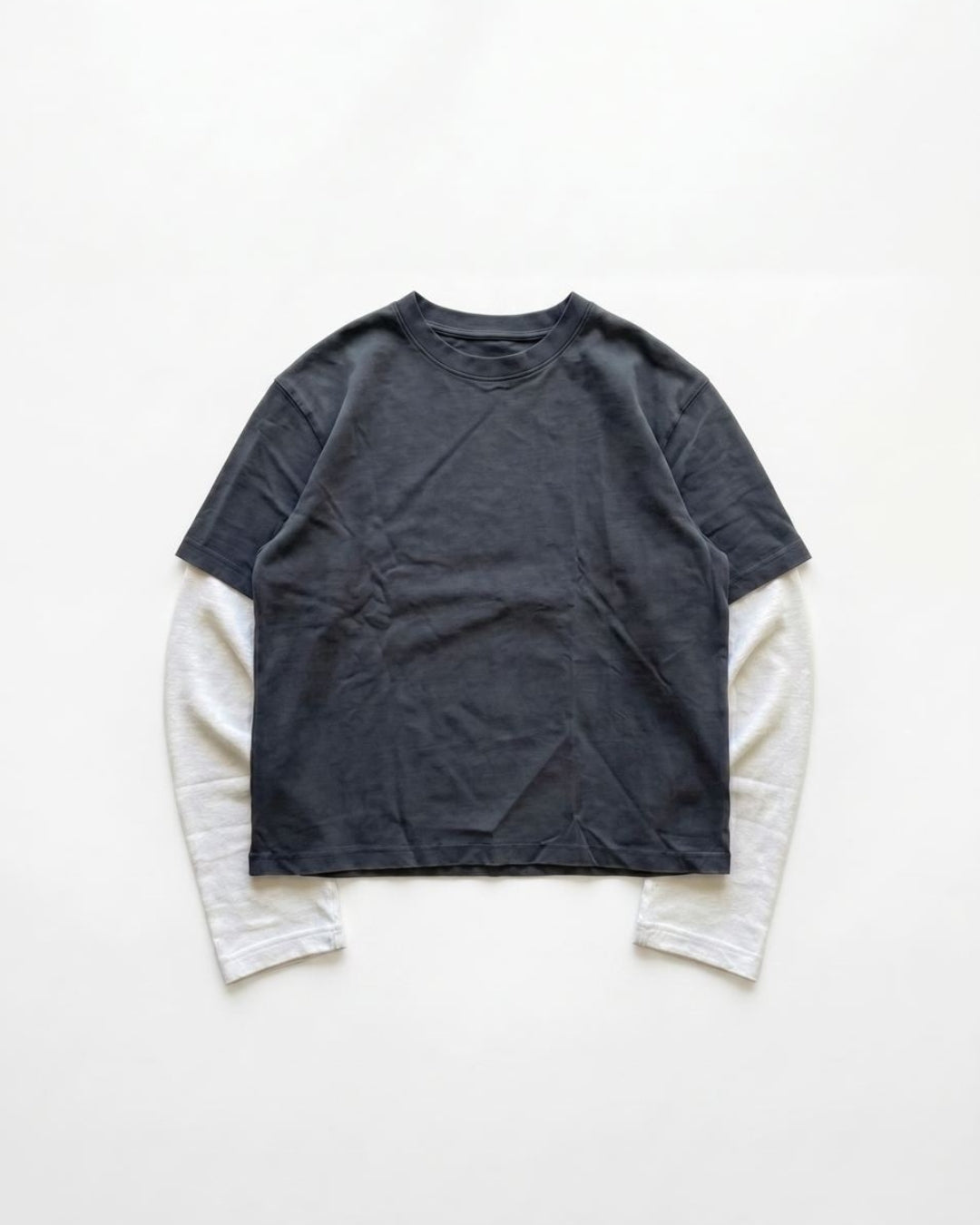 Long sleeve / washed grey